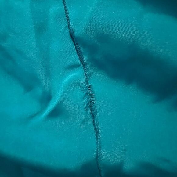 Vintage Victoria’s Secret Robe - Picture 5 of 6